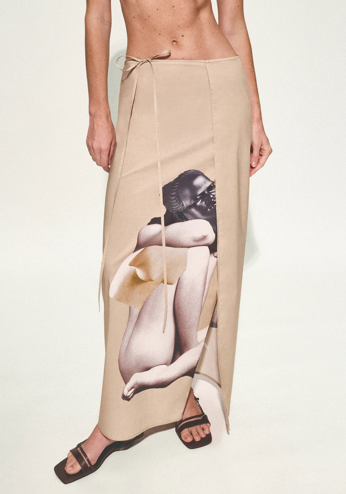 beige