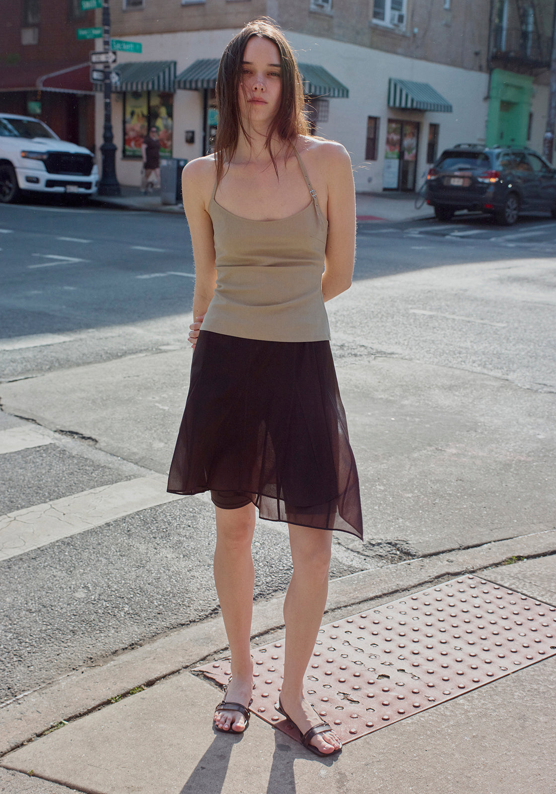beige