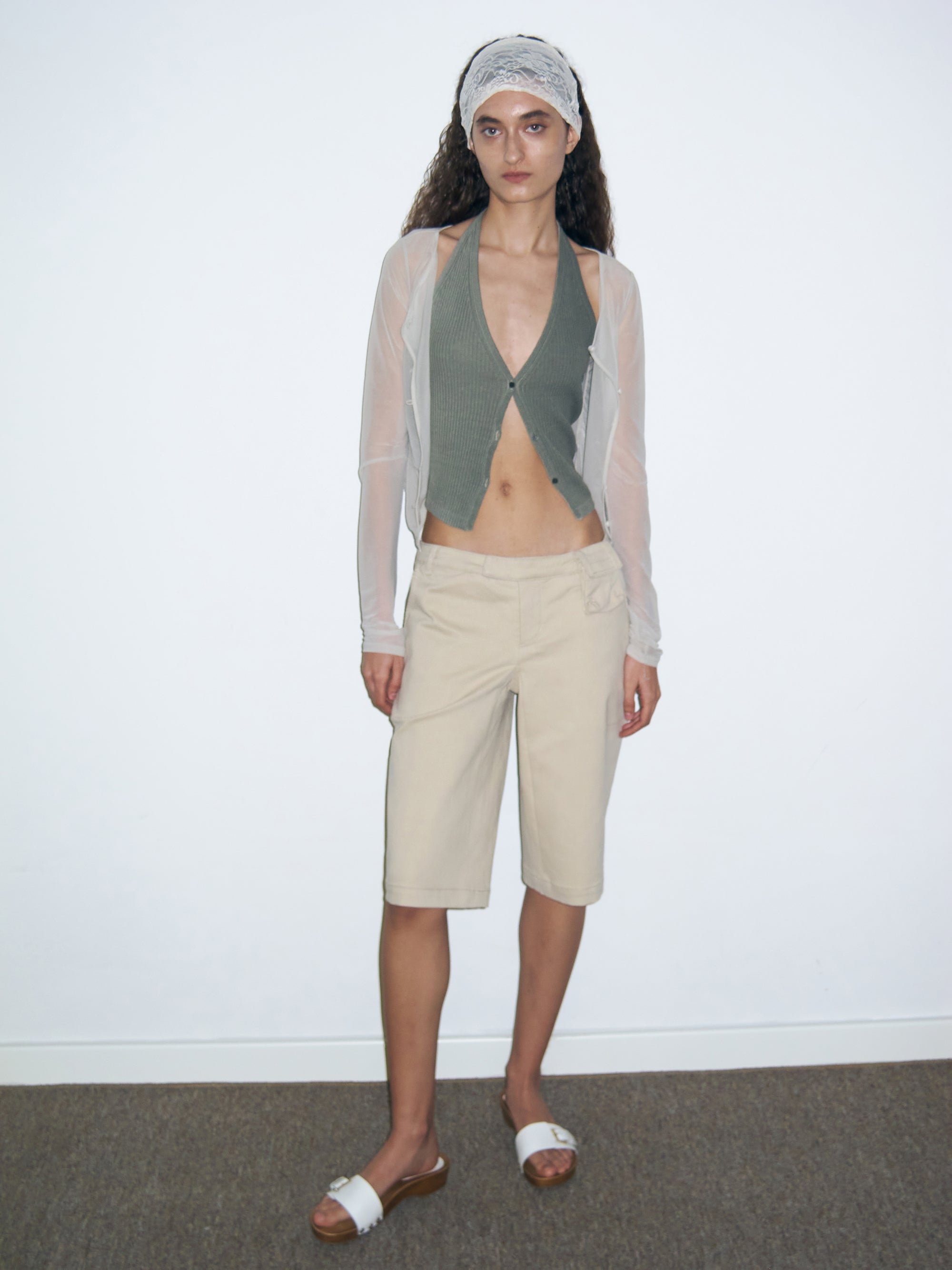 beige