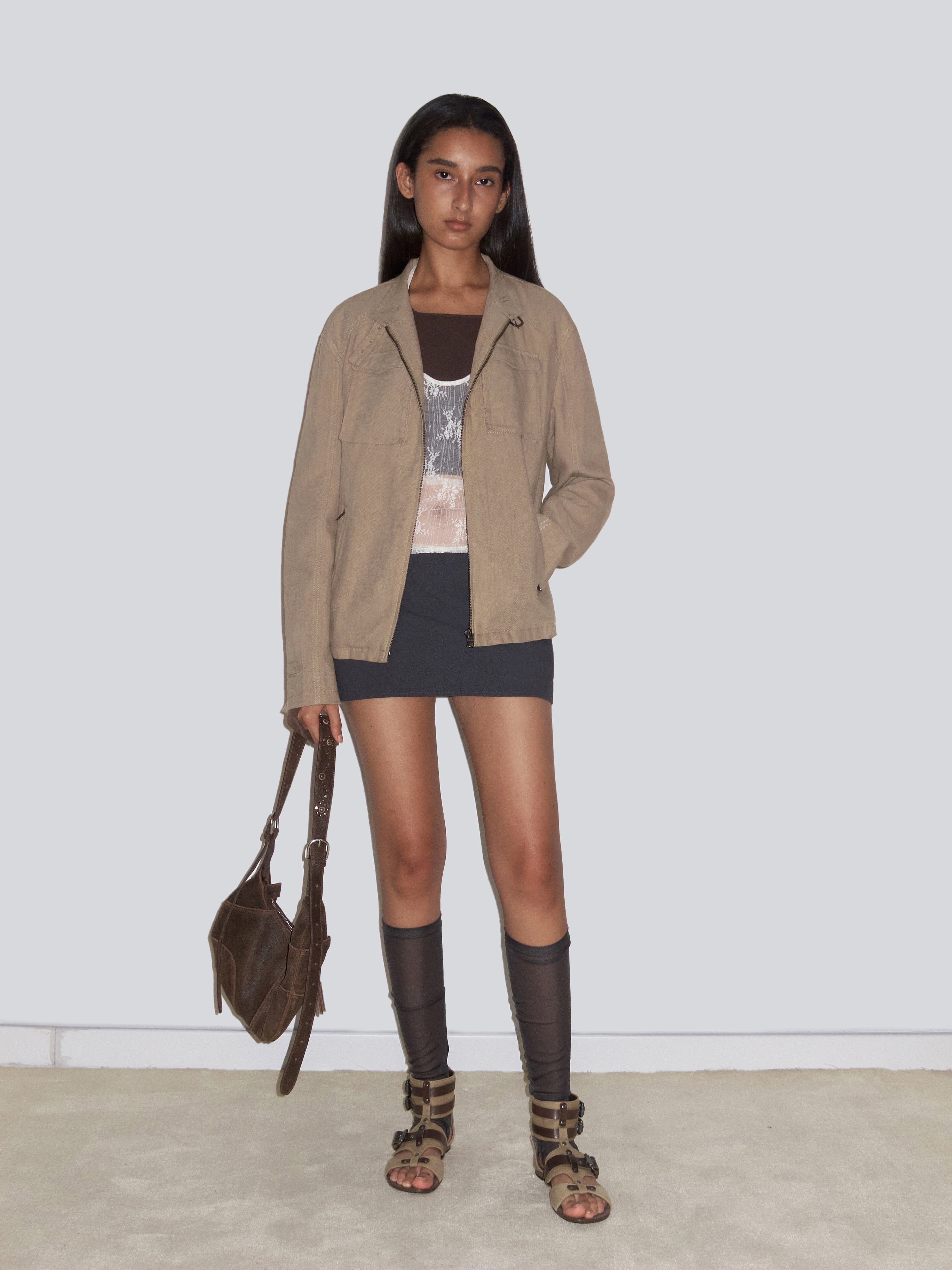 beige