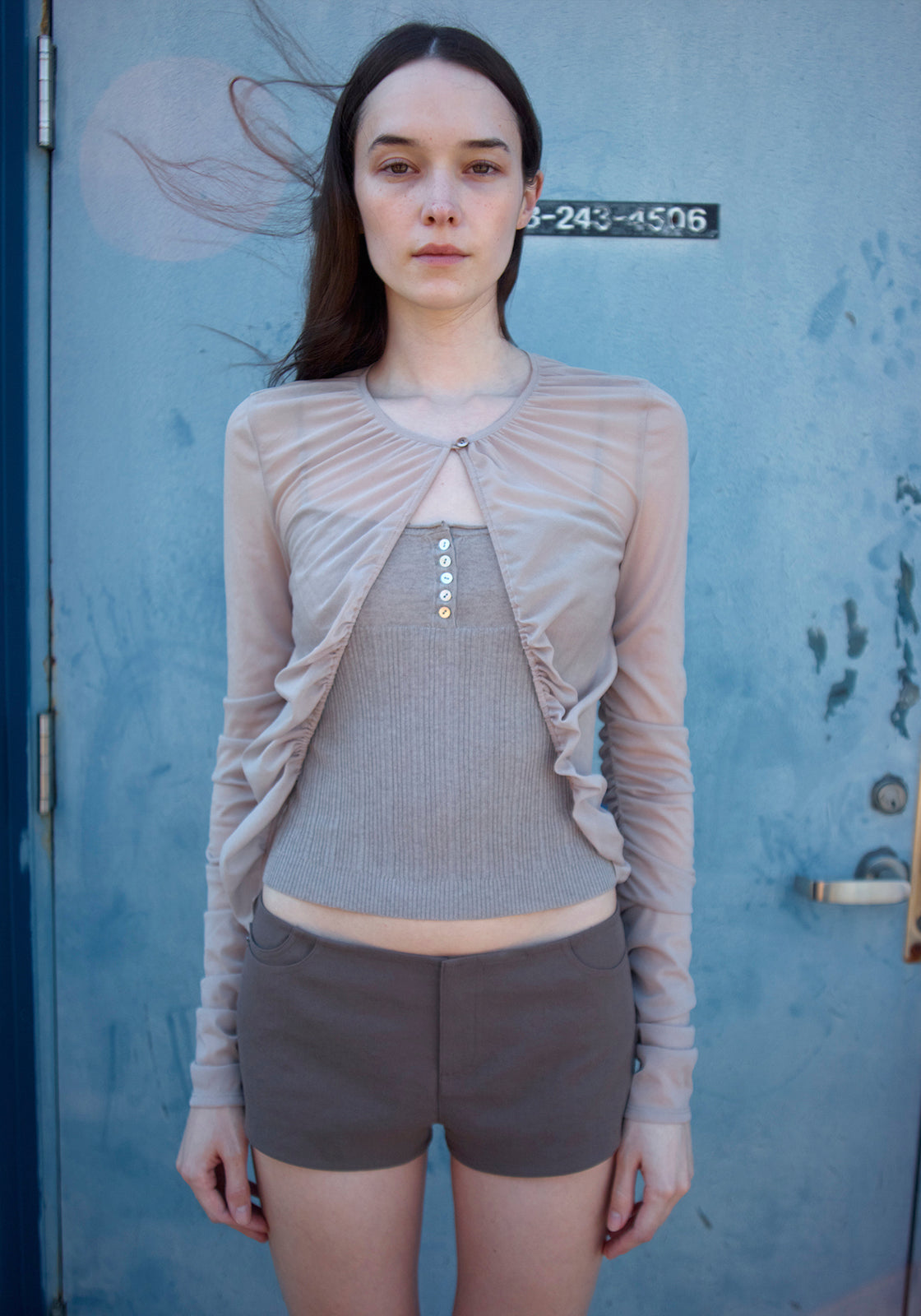beige